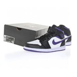 Alternative view of Air Jordan 1 High Sneaker 554724-095