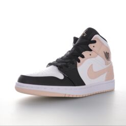 Alternative view of Air Jordan 1 High Sneaker 554724-133