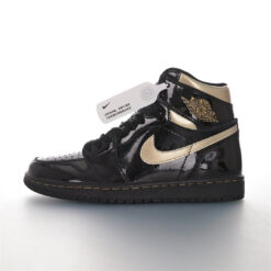 Air Jordan 1 High Sneaker 555088-032