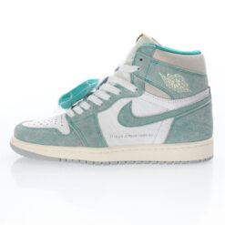 Air Jordan 1 High Sneaker 555088-311