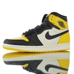 Alternative view of Air Jordan 1 High Sneaker AR1020-700
