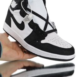 Alternative view of Air Jordan 1 High Sneaker CD0461-007