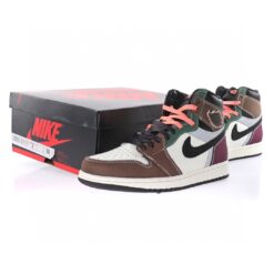 Alternative view of Air Jordan 1 High Sneaker DH3097-001