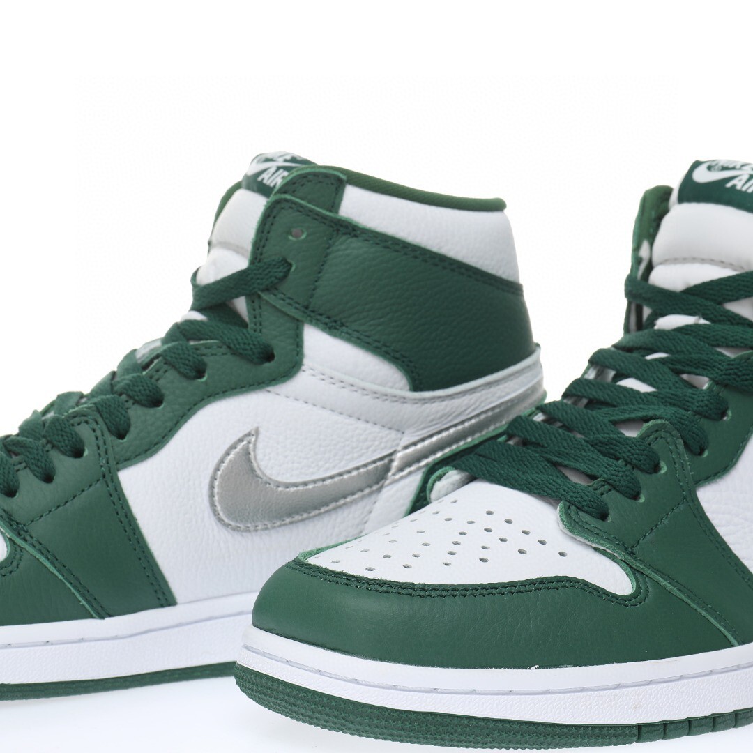 Air Jordan 1 High Sneaker DZ5485-303 - Image 3