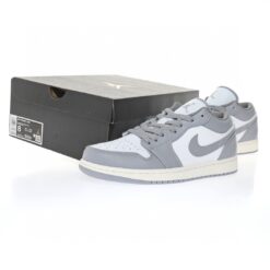 Alternative view of Air Jordan 1 Low Sneaker 553560-053