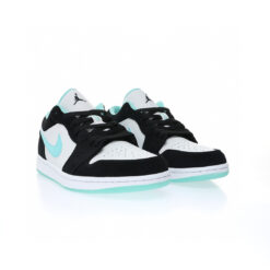 Alternative view of Air Jordan 1 Low Sneaker CQ9828-131