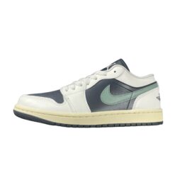 Air Jordan 1 Low Sneaker DC0774-001