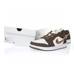 Alternative view of Air Jordan 1 Low Sneaker DV0425-301