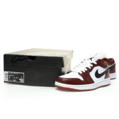 Alternative view of Air Jordan 1 Low Sneaker HF3148-102
