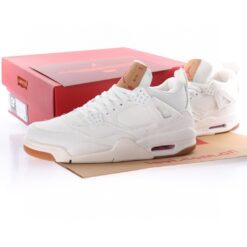 Alternative view of Air Jordan 4 Sneaker AO2571-100
