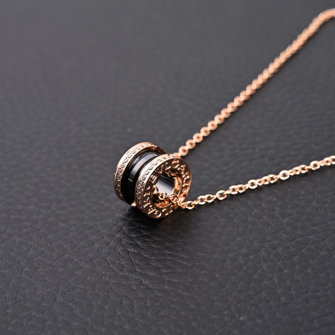 BV Necklaces 170202602040085_79 - Image 4