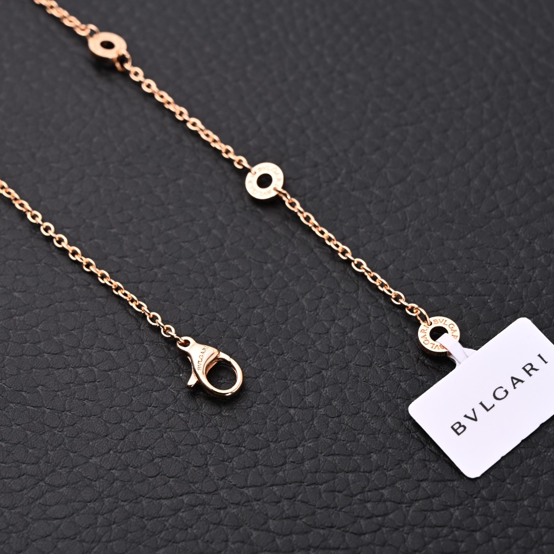 BV Necklaces 170202602040085_79 - Image 7