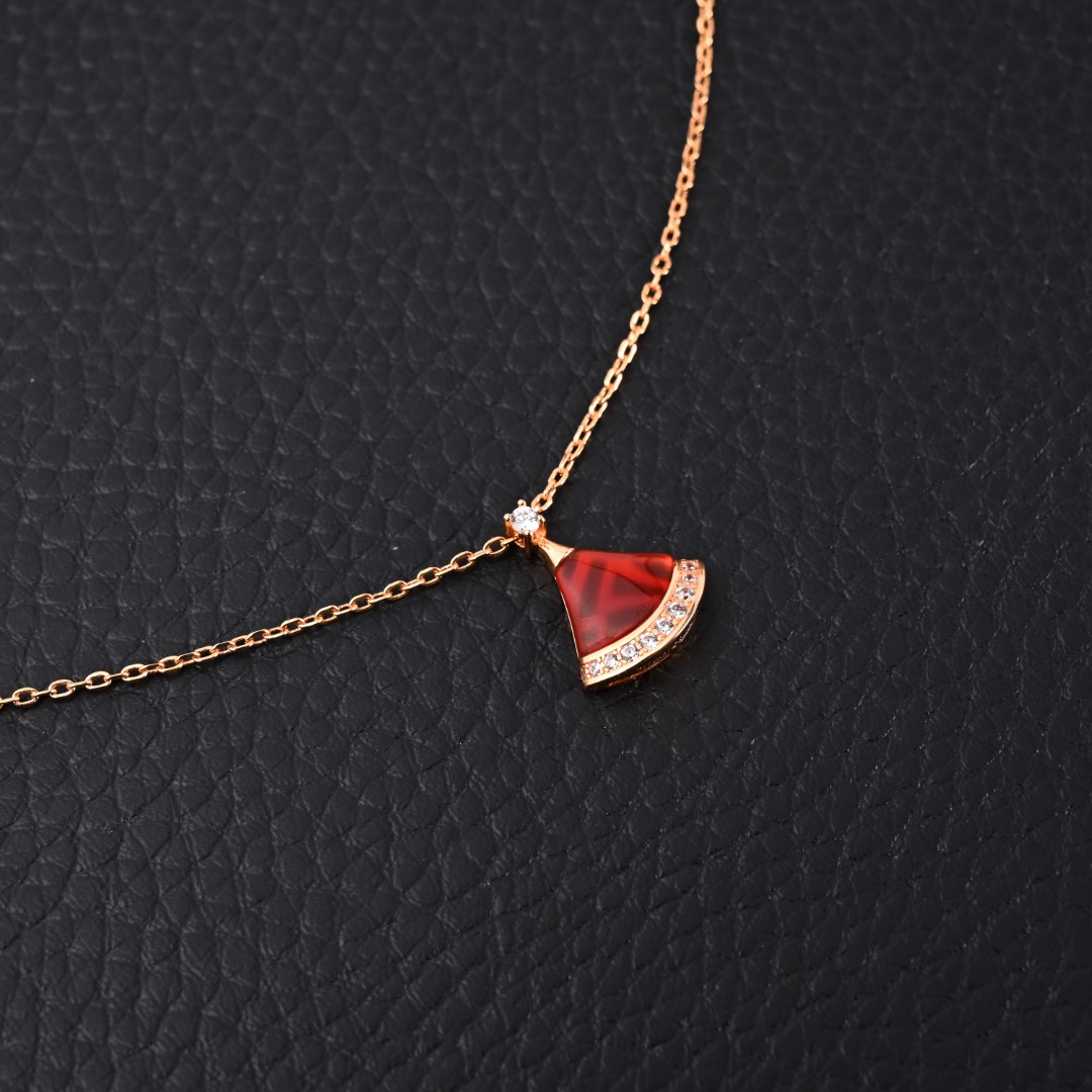 BV Necklaces 180202602040101_89 - Image 2
