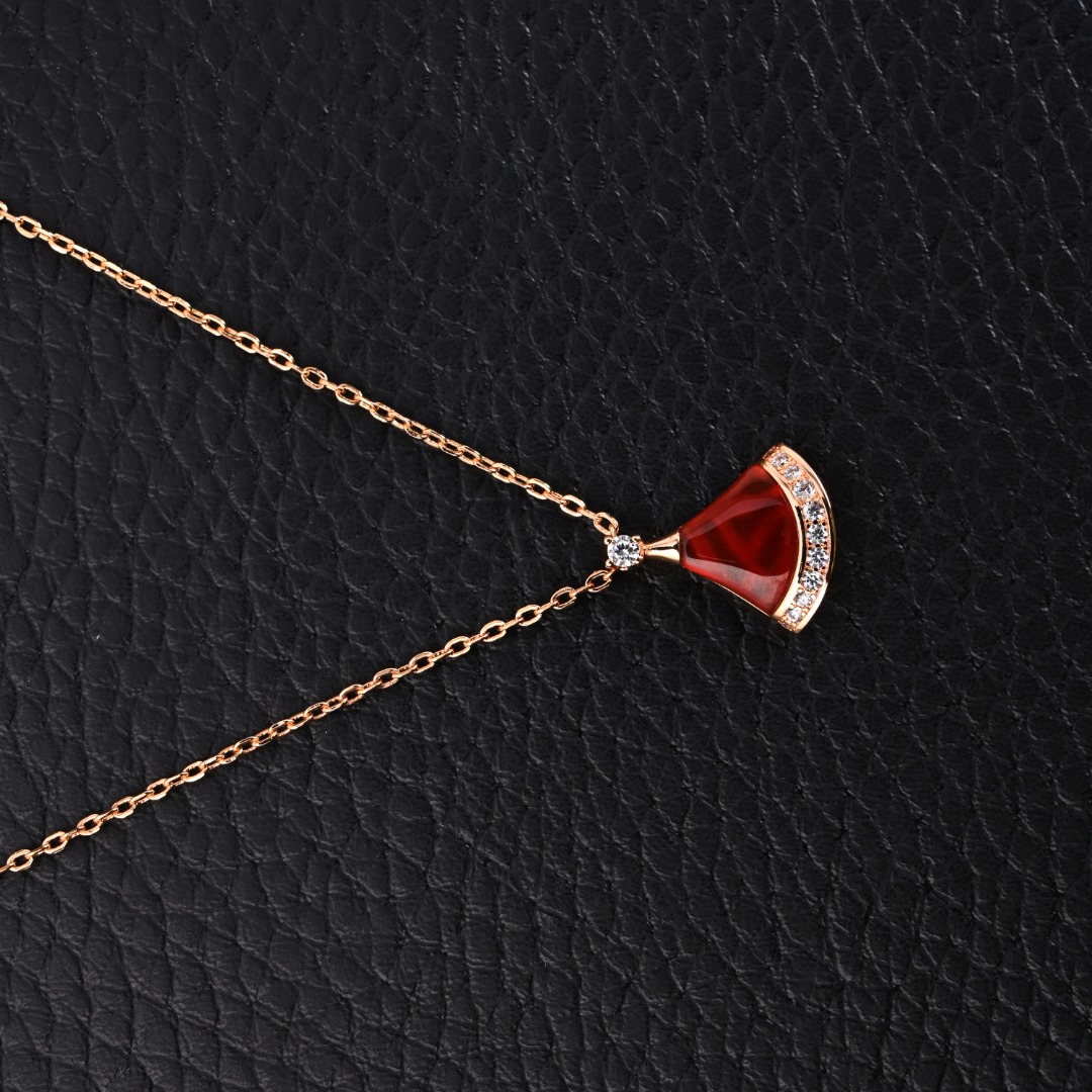 BV Necklaces 180202602040101_89 - Image 3