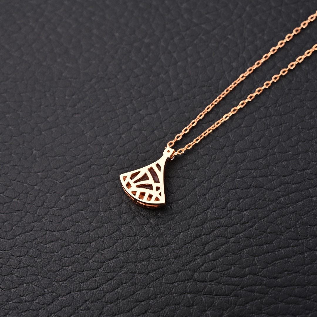 BV Necklaces 180202602040101_89 - Image 5