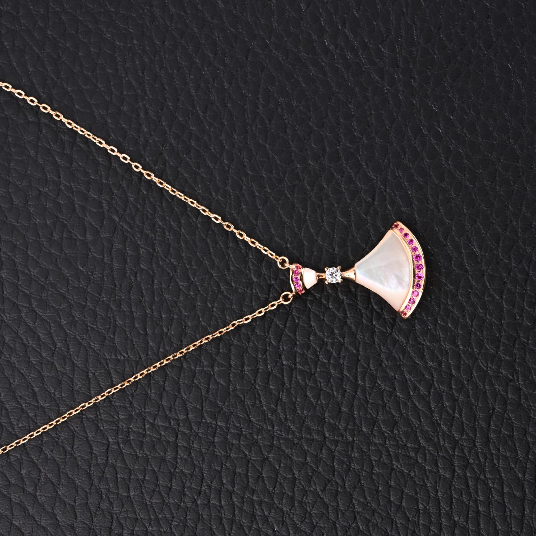 BV Necklaces 190202602040107_89 - Image 3