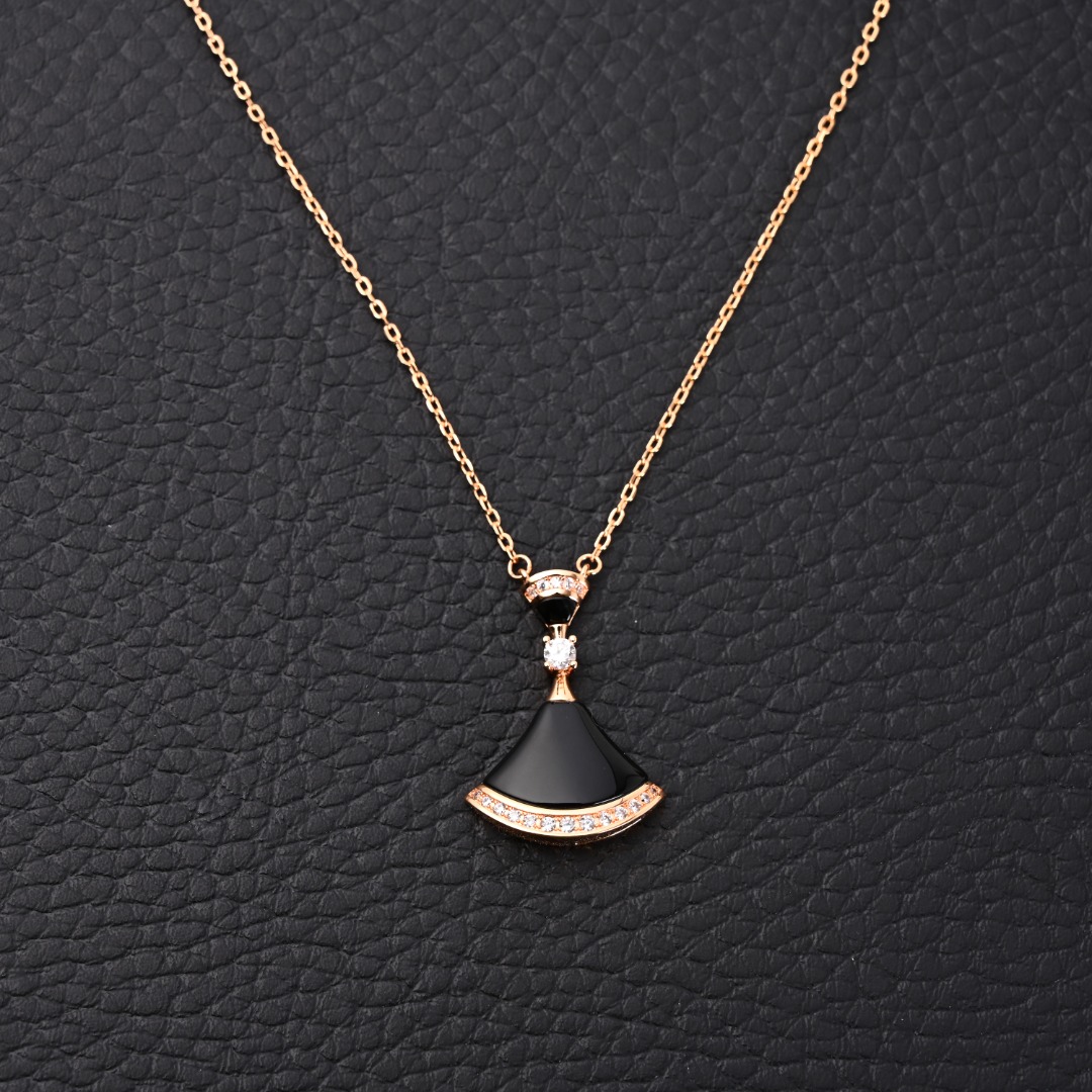 BV Necklaces 190202602040109_89 - Image 3