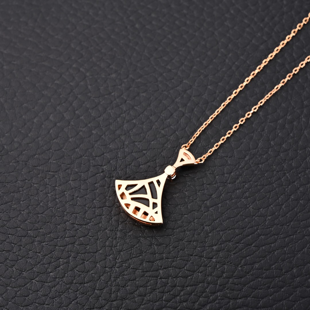 BV Necklaces 190202602040109_89 - Image 5