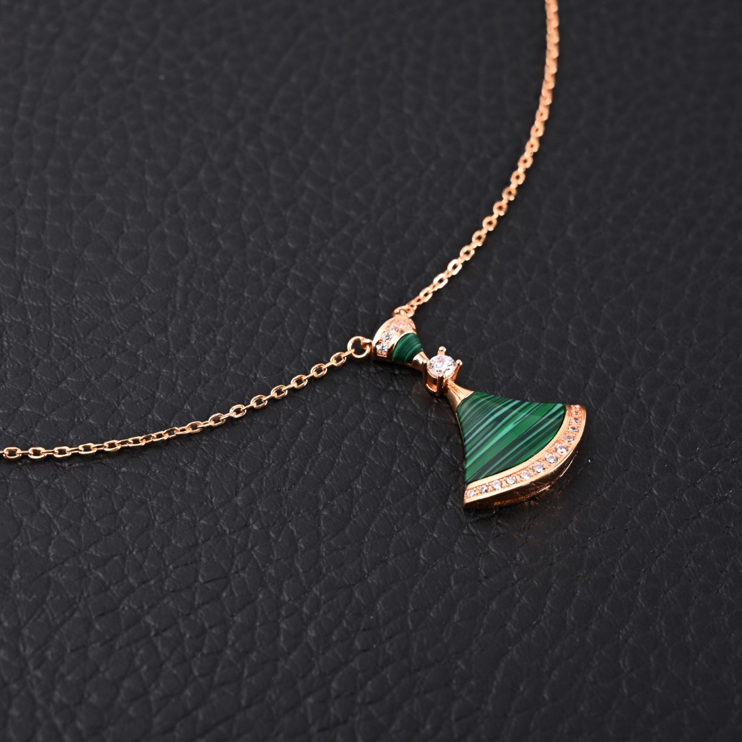 BV Necklaces 190202602040110_89 - Image 2