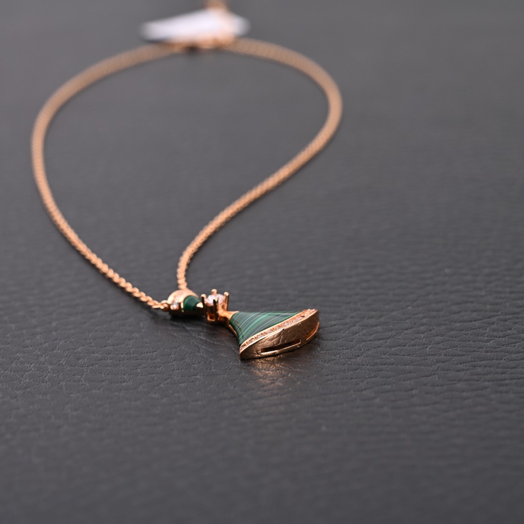 BV Necklaces 190202602040110_89 - Image 4