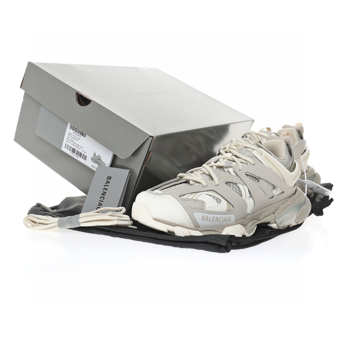 Balenciaga Track Sneaker 542023 W3FE4 9697 - Image 2