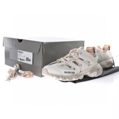 Alternative view of Balenciaga Track Sneaker 542436 N3LA6 3627