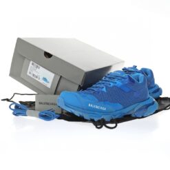 Alternative view of Balenciaga Track Sneaker 700875 W3RF1 4090