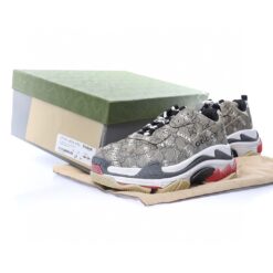 Alternative view of Balenciaga Triple S Sneaker 677192 ULZ10 9795