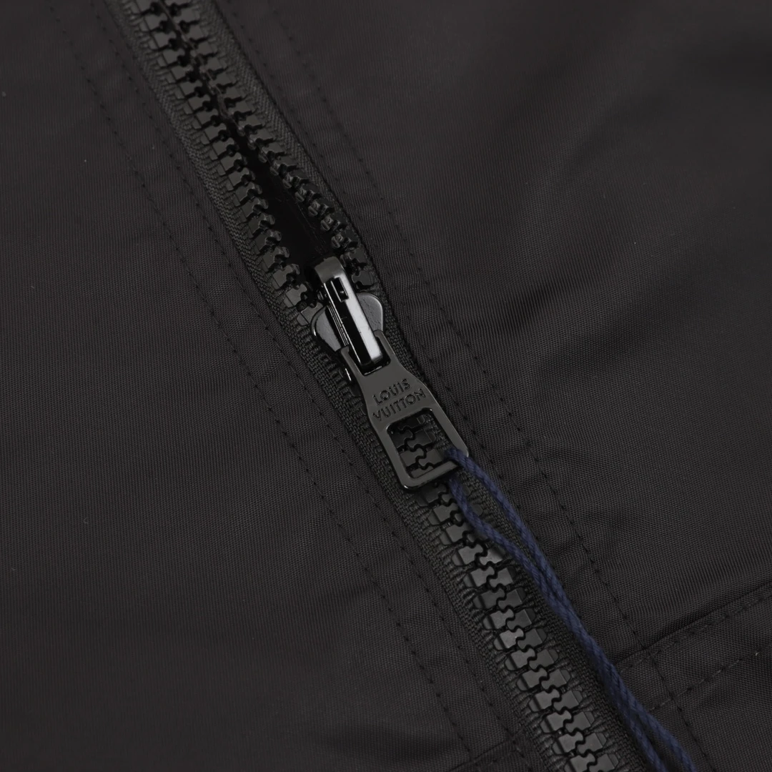 LV Outwear 46-52 360202602033400_139 - Image 7