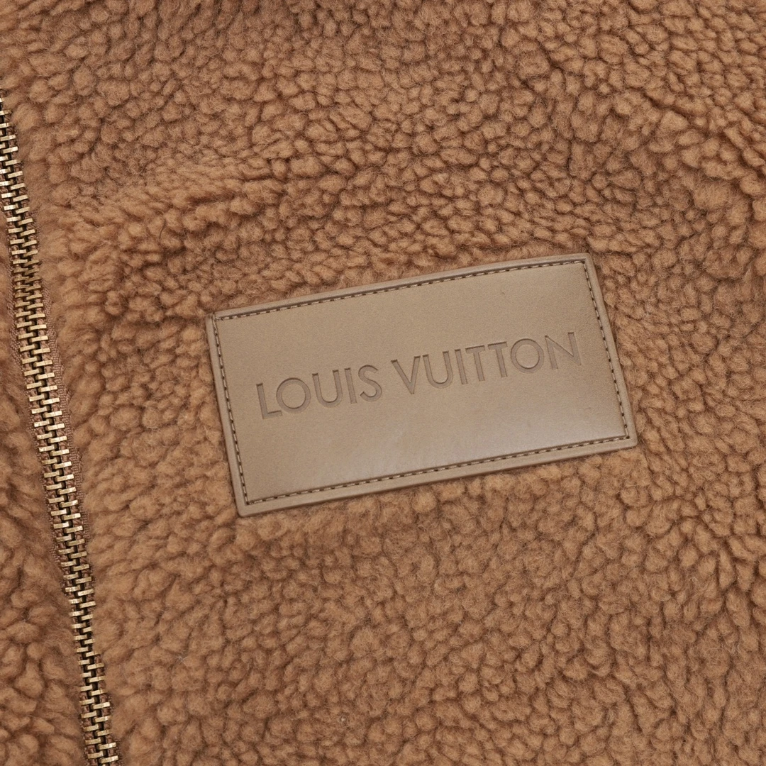 LV Outwear S-XL 320202602031694_129 - Image 4