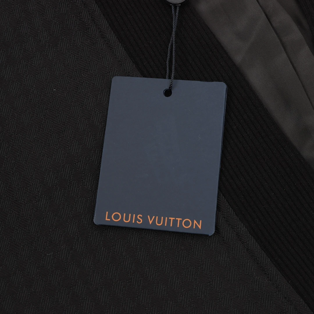 LV Outwear S-XL 340202602031938_129 - Image 8