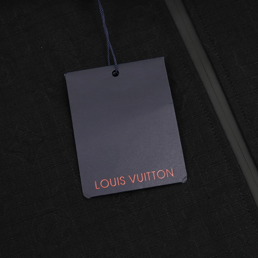 LV Outwear XS-L 350202602030101_139 - Image 7