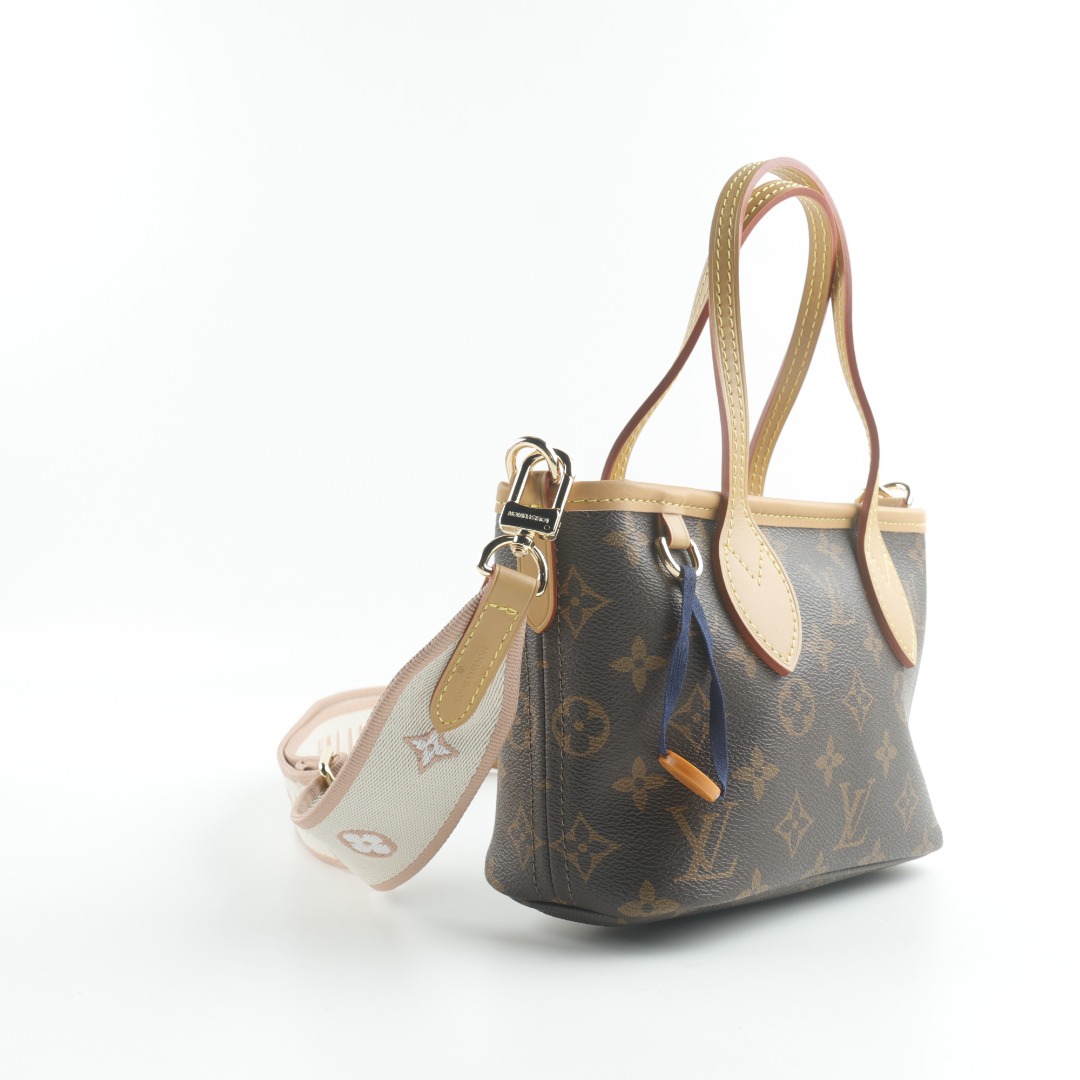 LV Shoulder & Crossbody 20x14x10cm 320202602040029_179 - Image 4