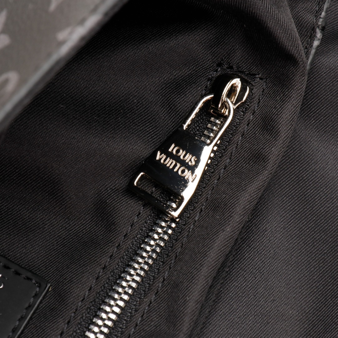 LV Shoulder & Crossbody 380202602040039_209 - Image 7