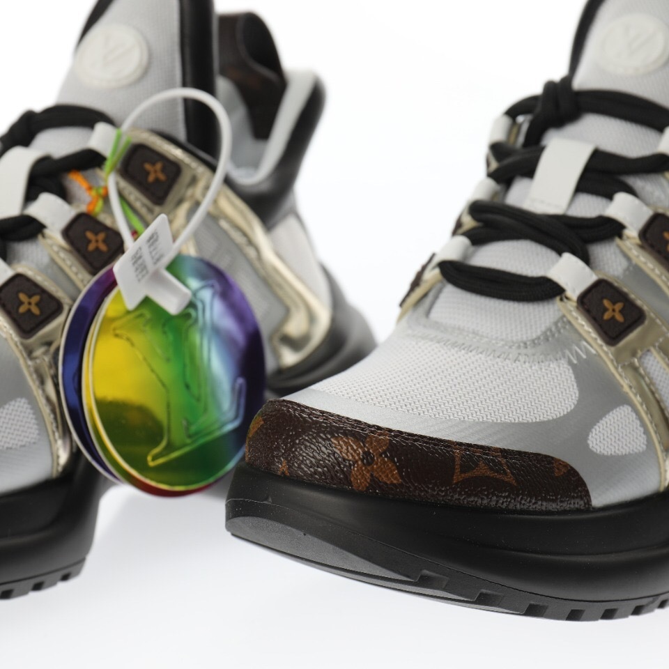 LV Sneaker 1A52J6 - Image 10