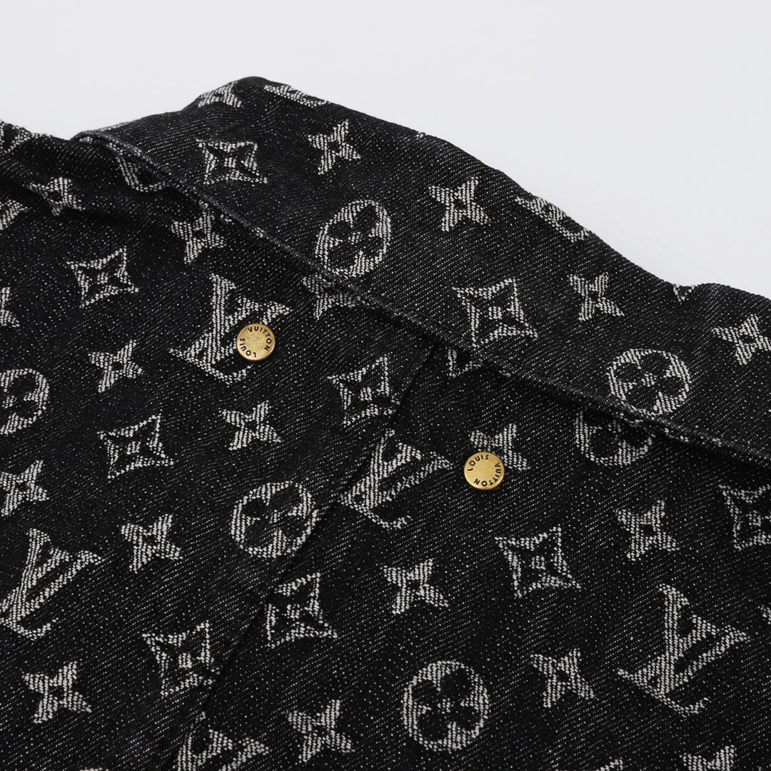LV Topwear 46-52 240202602036934_99 - Image 5