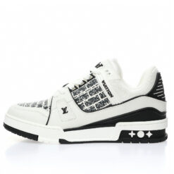LV Trainer Sneaker 1A9B68