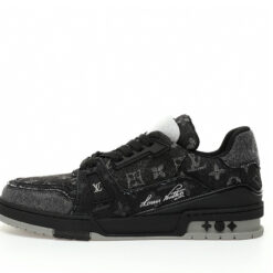 LV Trainer Sneaker 1AC4ZB
