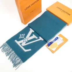 LV Uncategorized Clothing S-L 280202602031490_119