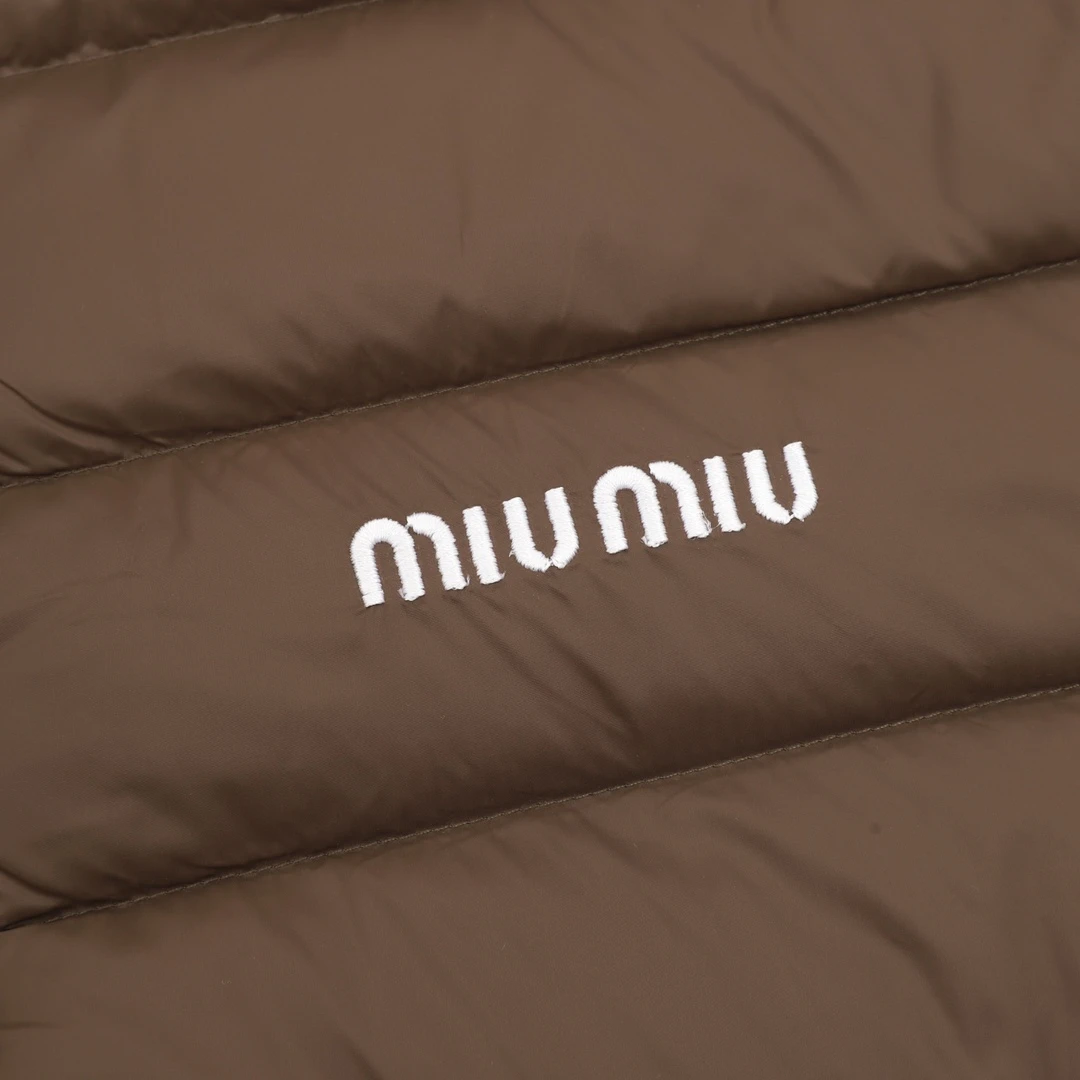 MIU MIU Outwear 46-52 0202602030537_109 - Image 4