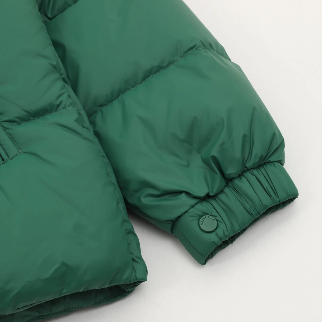 MONCLER Outwear S-L 0202602031569_109 - Image 5