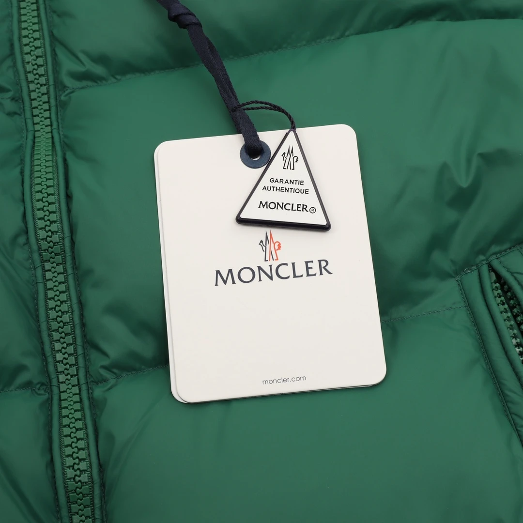 MONCLER Outwear S-L 0202602031569_109 - Image 8