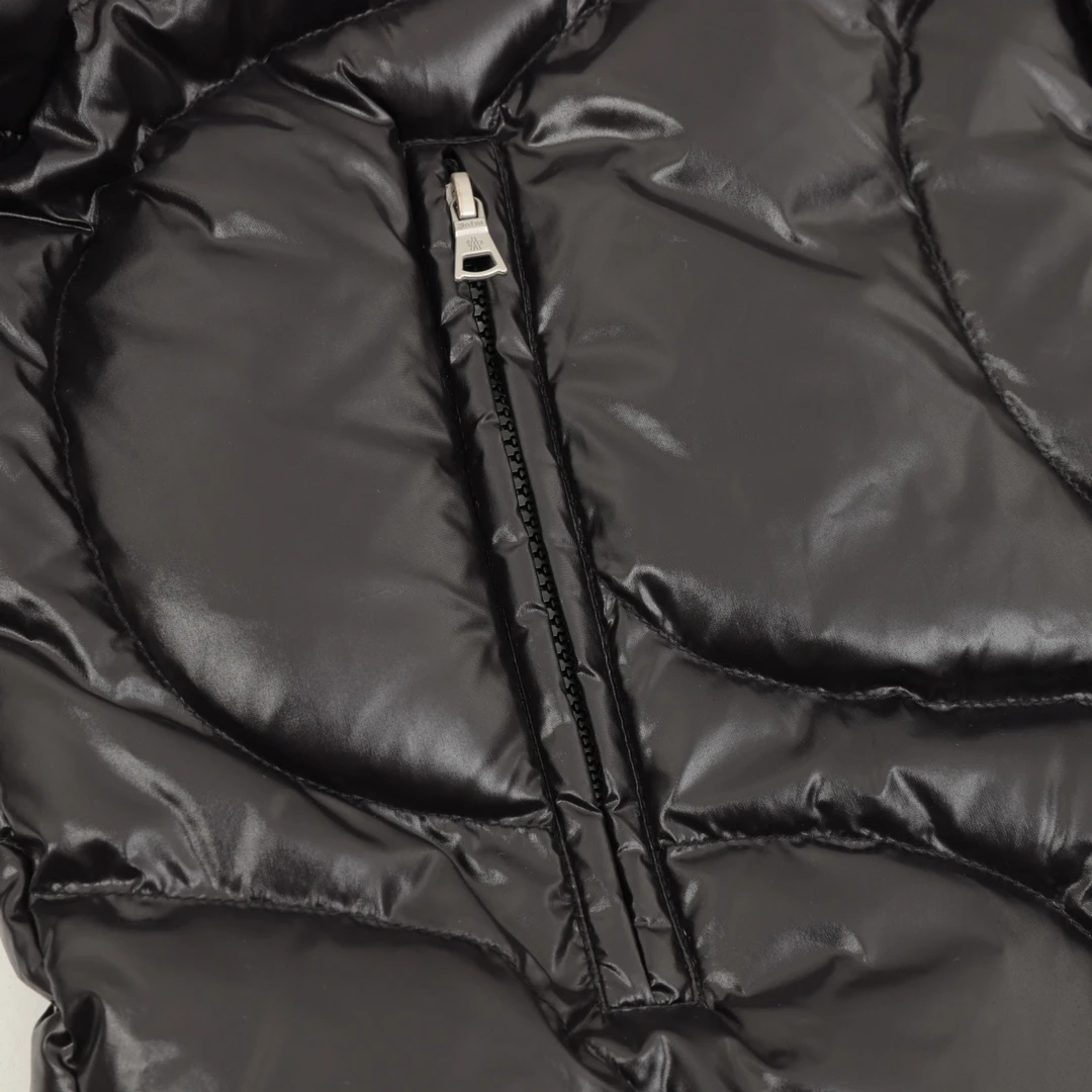 MONCLER Outwear S-L 0202602032045_109 - Image 5