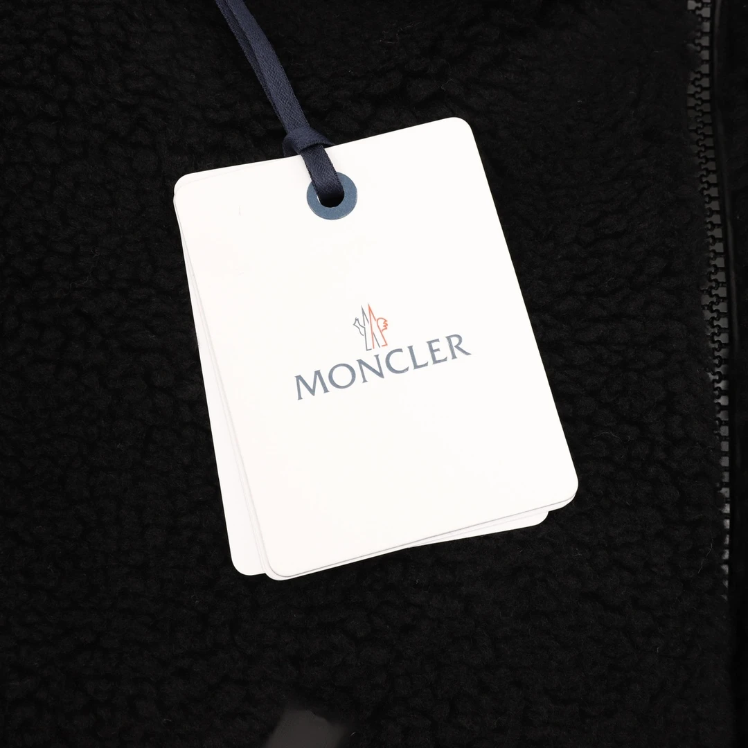 MONCLER Outwear S-L 500202602031252_179 - Image 5