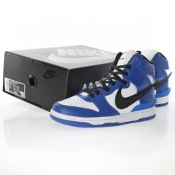 Alternative view of Nike Dunk High SB Sneaker CU7544-400