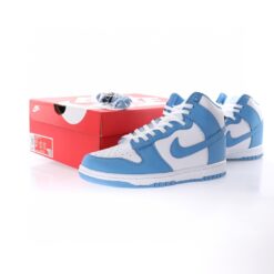 Alternative view of Nike Dunk High SB Sneaker DD1869-107