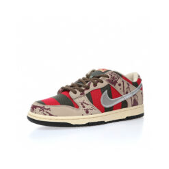 Alternative view of Nike Dunk Low SB Sneaker 304292-302
