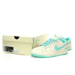 Alternative view of Nike Dunk Low SB Sneaker BB6698-512