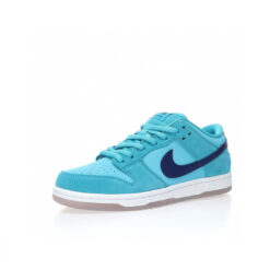 Alternative view of Nike Dunk Low SB Sneaker BQ6817-400