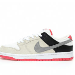 Nike Dunk Low SB Sneaker CD21563-004